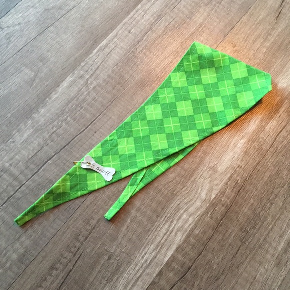 NEW Green Plaid Dog Bandana/Scarf bundle - Picture 4 of 9